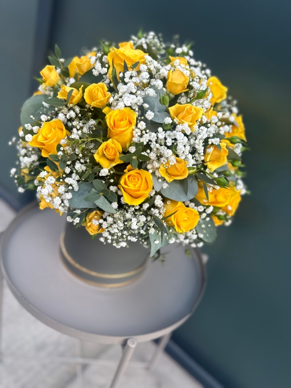 Yellow roses, spray rose & gyp hatbox