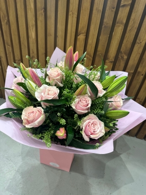 Florist choice mixed bouquet x