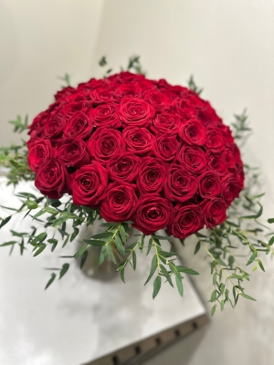 Red Rose & Parvifolia Eucalyotus Collar