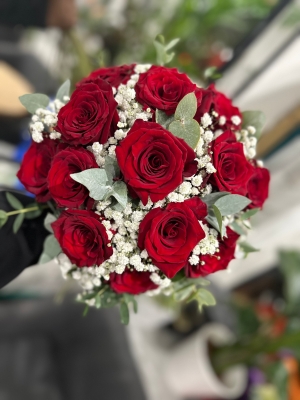 Red Roses, Gyp & Eucalyptus Bouquet