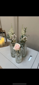 80 Vases with small flowers