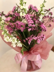 Delicate Pink & White Bouquet