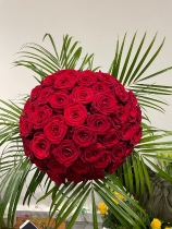 Luxury Red Roses Handtied
