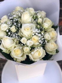 Luxury White Roses & White Spray Roses Bouquet