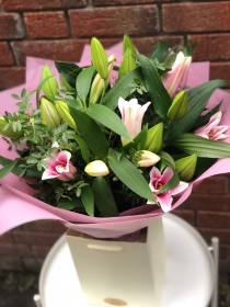 Pink & white lilies bouquet