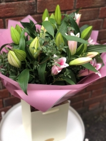 Pink & white lilies bouquet